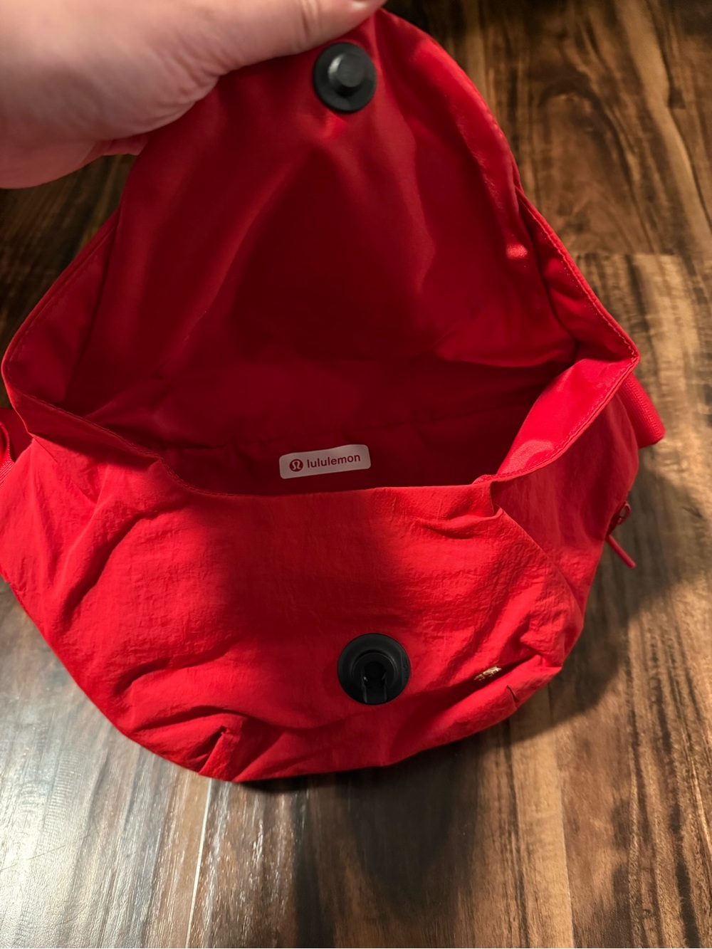 Lululemon athletica Lunar New Year Curved Crossbody Bag 3L - Picture 9 of 10